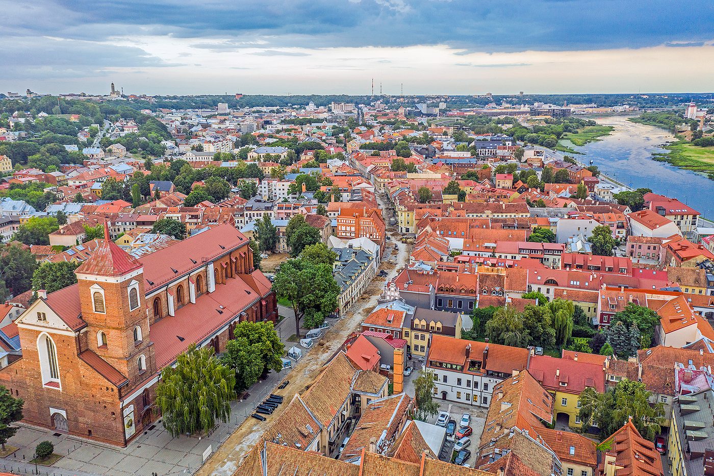 Kaunas old town and town hall square